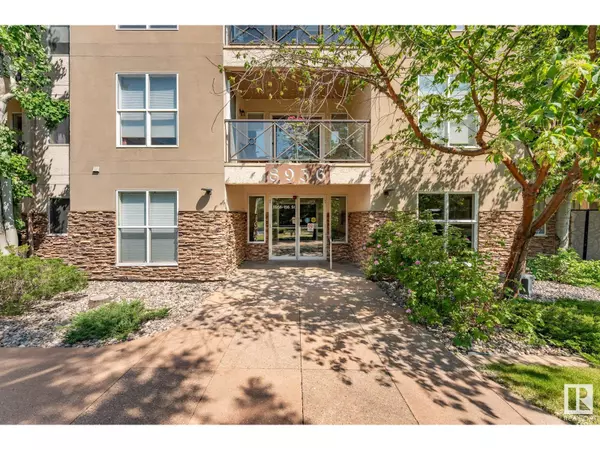 Edmonton, AB T5R5Z6,#207 8956 156 ST NW