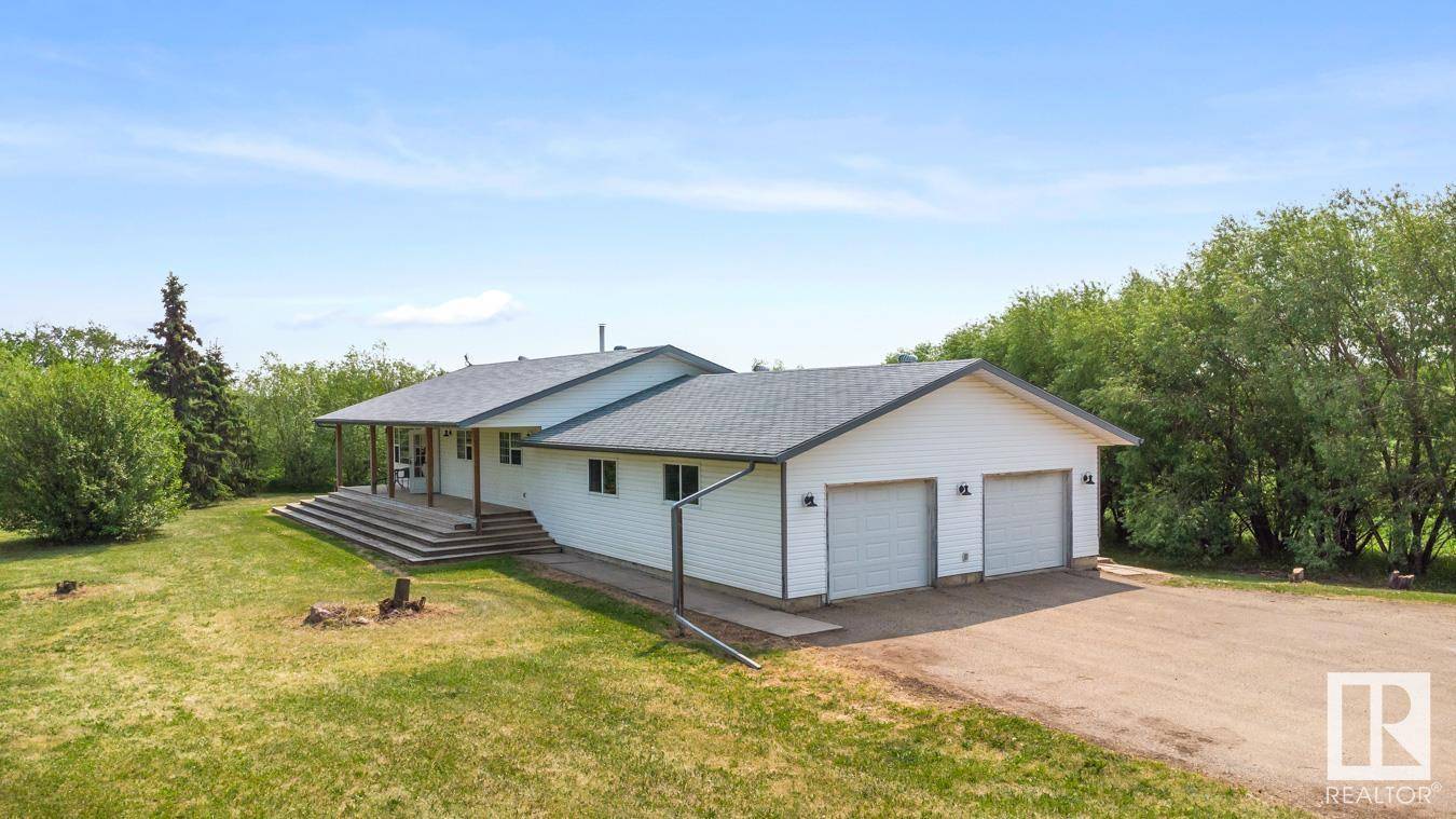 Rural Strathcona County, AB T8G1E8,20247 TWP ROAD 512