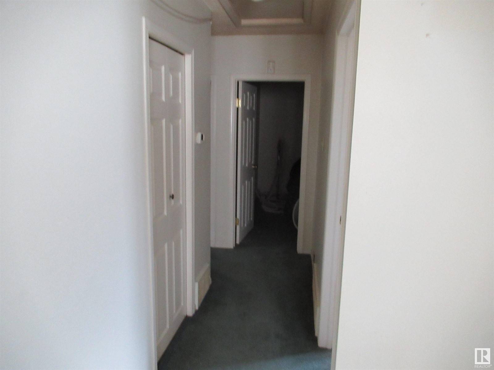 Edmonton, AB T5W2T7,12017 45 ST NW