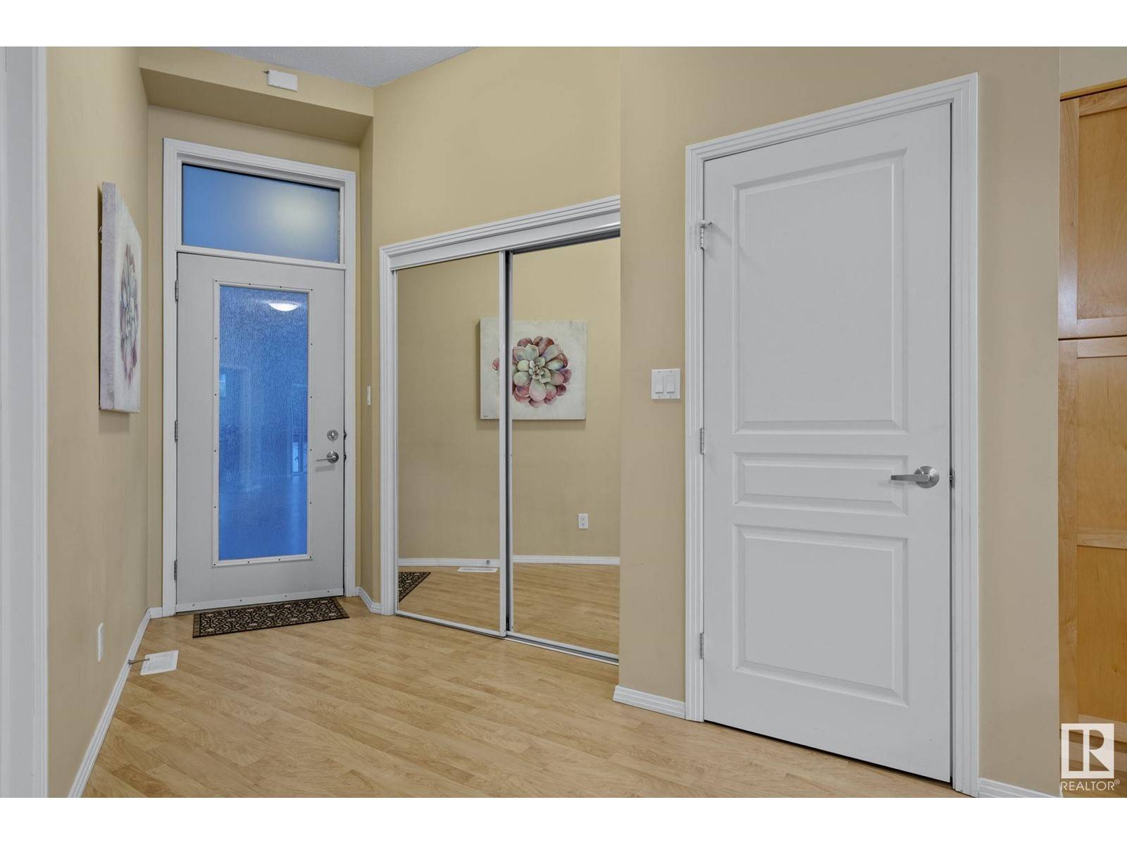 Edmonton, AB T5K1M1,#308 10147 112 ST NW