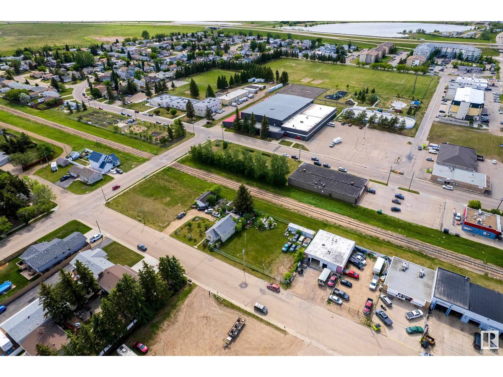 Morinville, AB T8R1E6,9916 103 ST