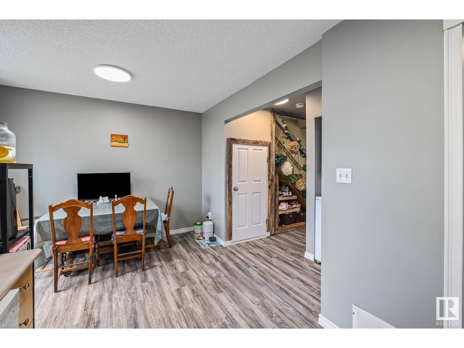Spruce Grove, AB T7X4J9,#1003 610 KING ST
