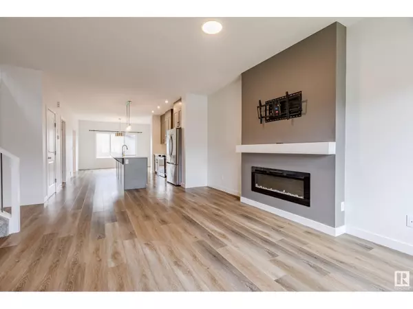 St. Albert, AB T8N8A3,21 Raspberry Rd