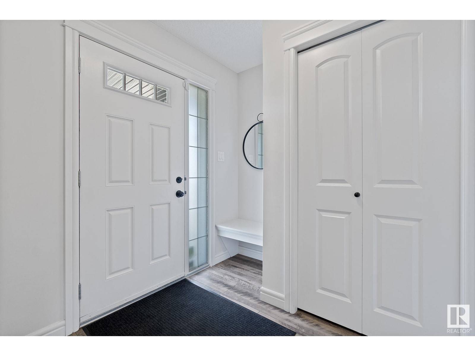 Edmonton, AB T6W3Y2,520 CONROY CR SW