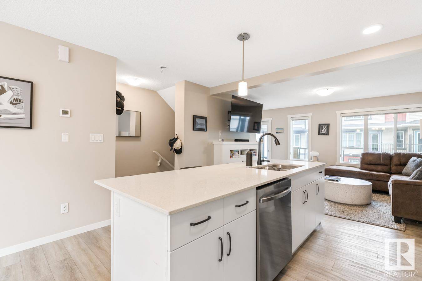 Edmonton, AB T6T2E6,#110 1530 Tamarack BV NW