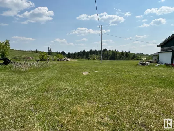 Rural St. Paul County, AB T0A1A0,5128 Hwy 646