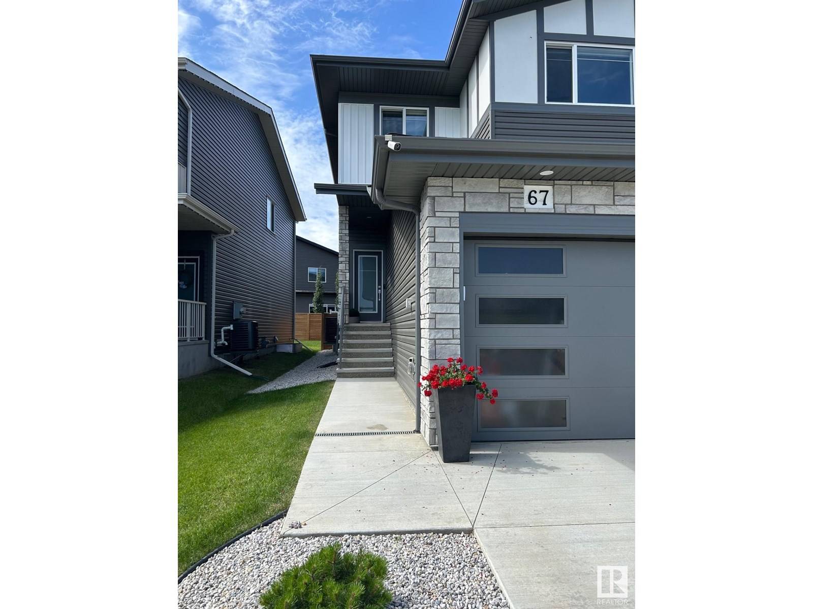 St. Albert, AB T8N7Y9,67 RIVERSIDE DR