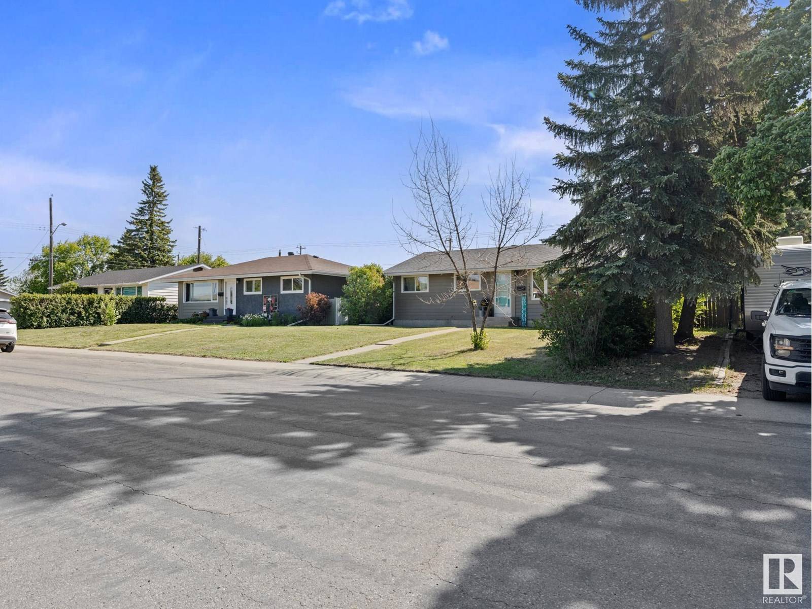 Edmonton, AB T5L0R7,13519 124 ST NW