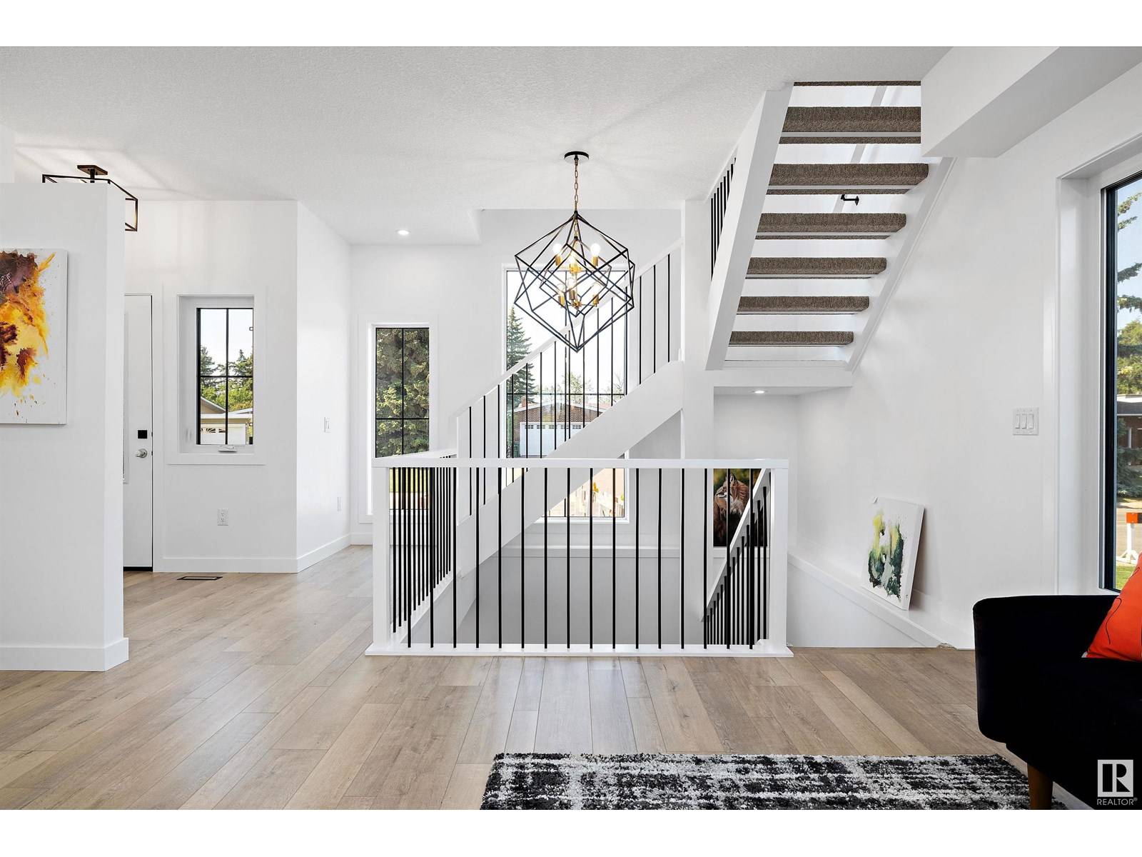 Edmonton, AB T6A3W4,7505 Rowland RD NW