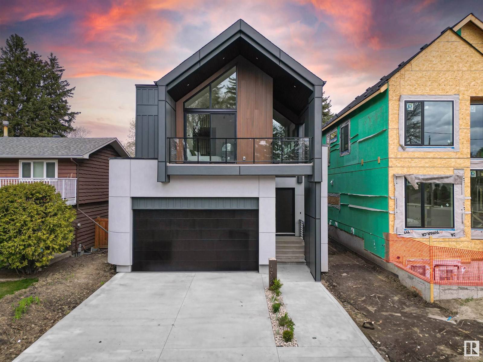 10706 59 AV NW NW, Edmonton, AB T6H4S7
