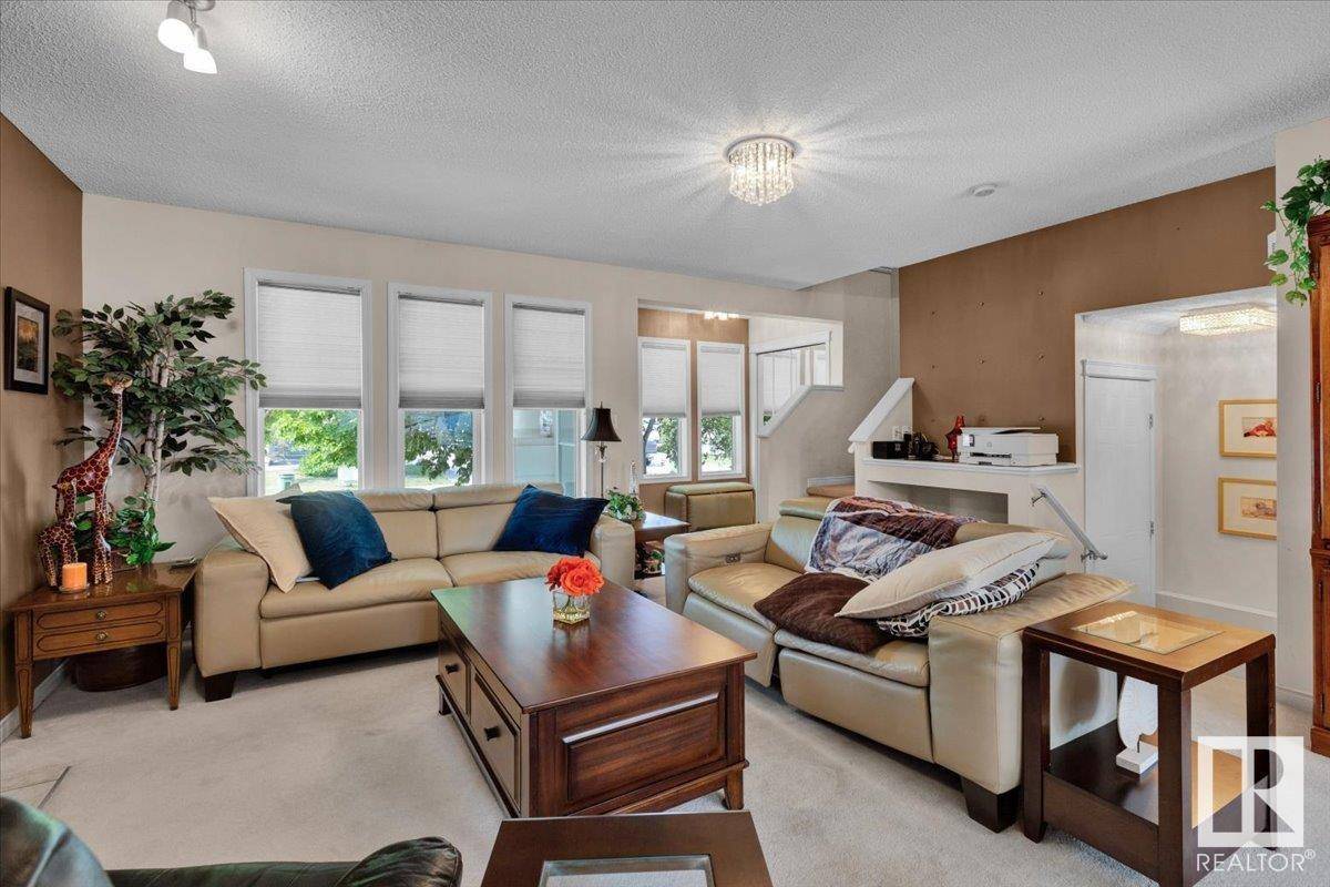 Edmonton, AB T6X1E6,1109 80 ST SW