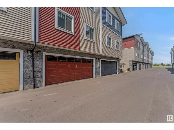 Edmonton, AB T6T2K4,#25 2803 14 AV NW