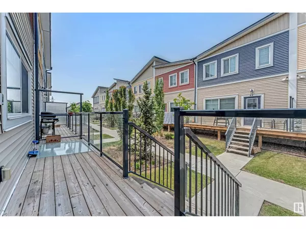 Edmonton, AB T6T2K4,#25 2803 14 AV NW