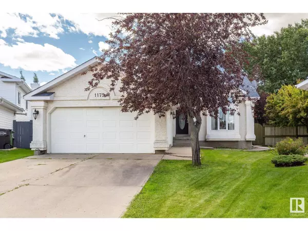 Edmonton, AB T5T5Y6,1175 POTTER GREENS DR NW