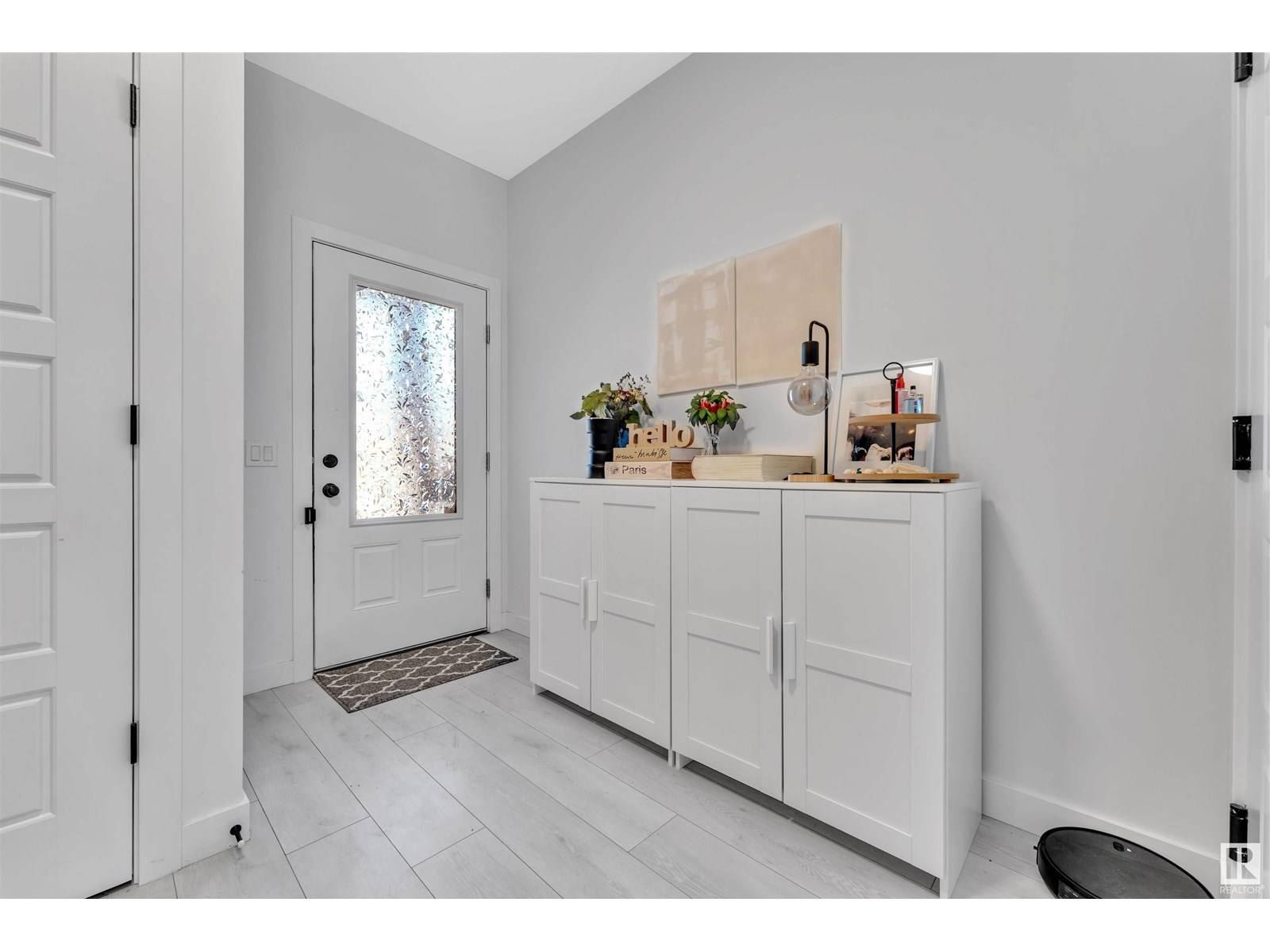 Edmonton, AB T6W4B2,2890 COUGHLAN GREEN DR SW SW