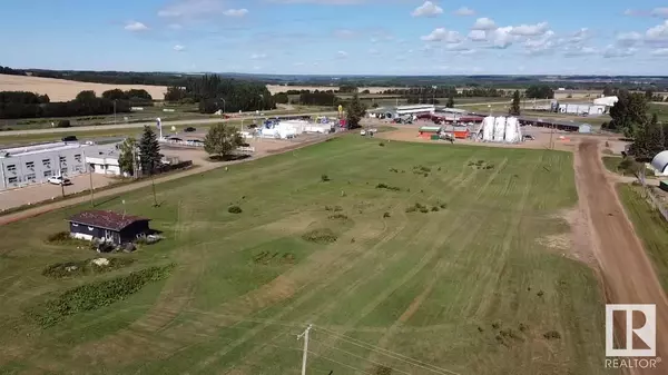 4204 54 ST, Smoky Lake Town, AB T0A3C0