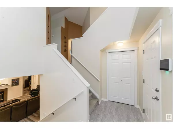 Edmonton, AB T5X6K3,16828 117 ST NW