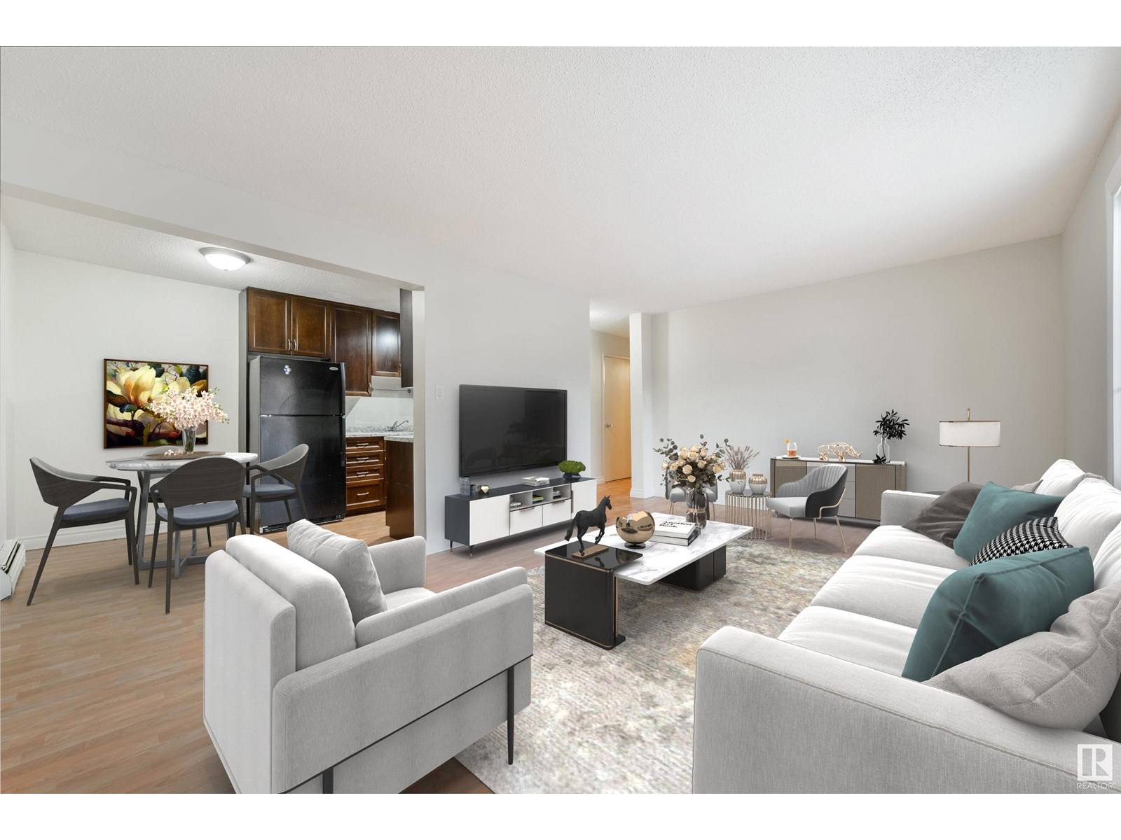 Edmonton, AB T5H1X5,#204 10415 93 ST NW