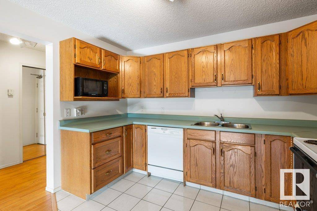 St. Albert, AB T8N1C9,#106 52 ST MICHAEL ST