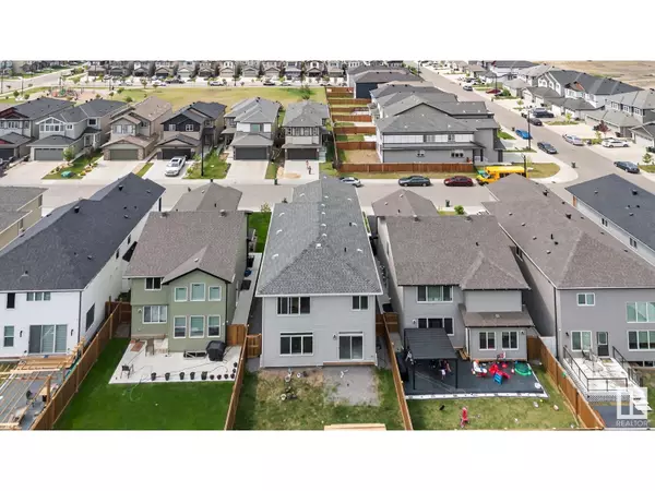 Edmonton, AB T6T2N6,1643 14 ST NW