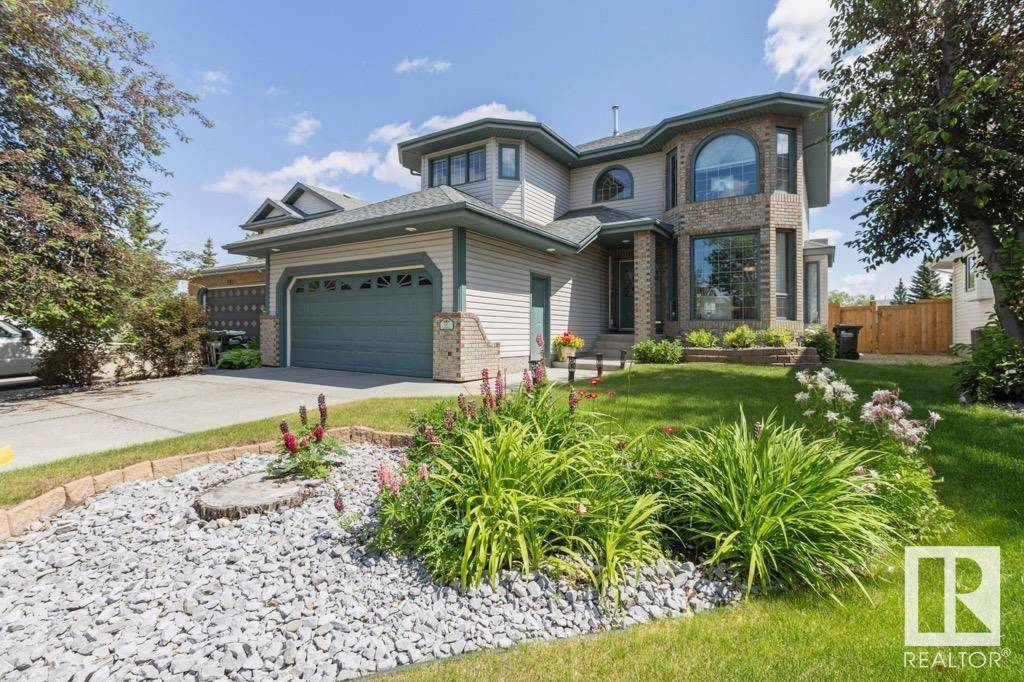 687 MEADOWVIEW DR, Sherwood Park, AB T8H1X9