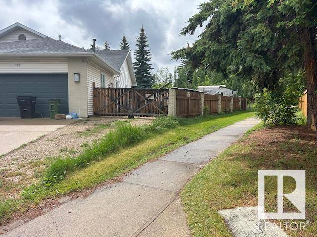 Edmonton, AB T5T1B5,101 Westridge RD NW