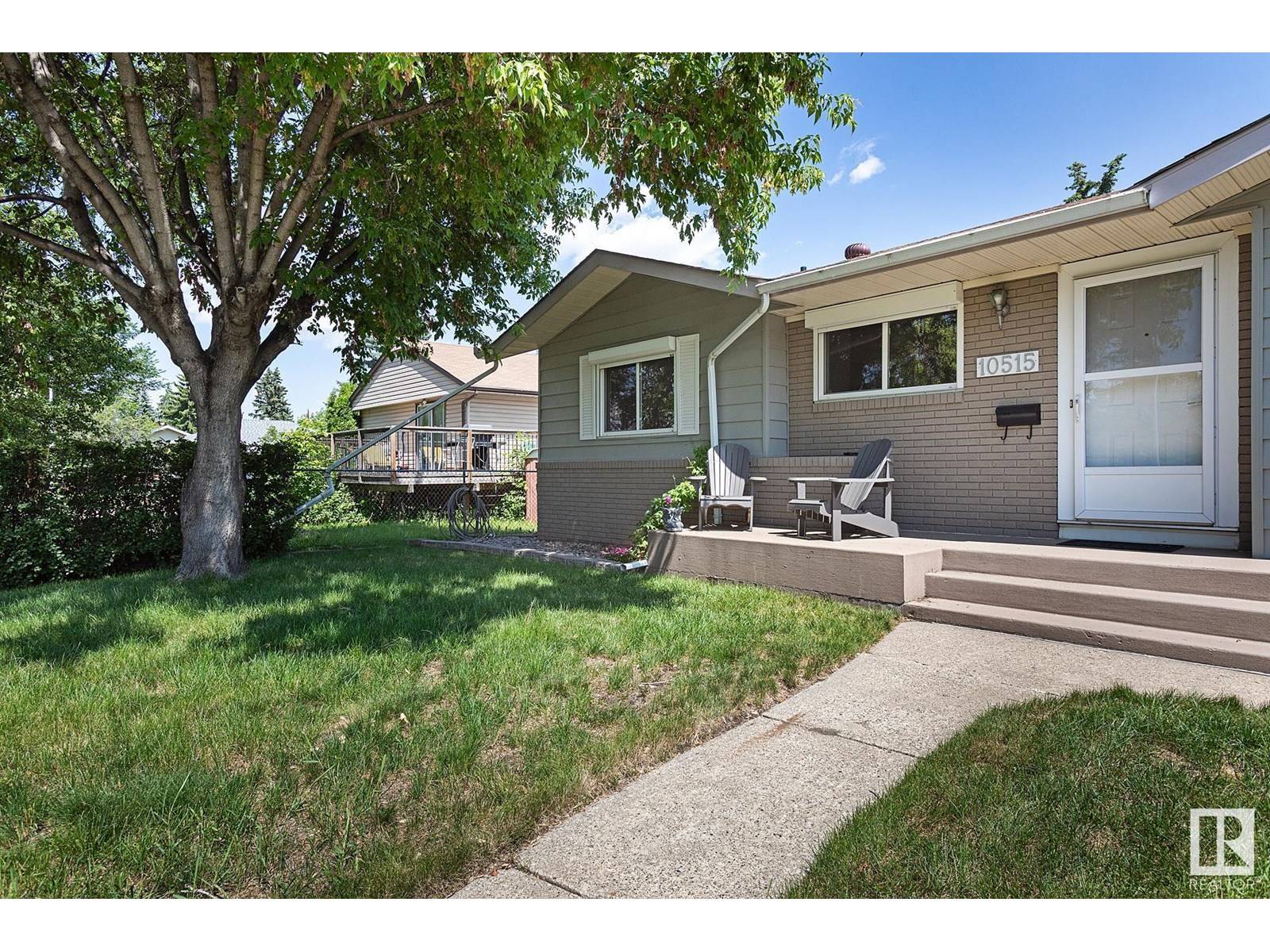 Edmonton, AB T6A1Y2,10515 46 ST NW