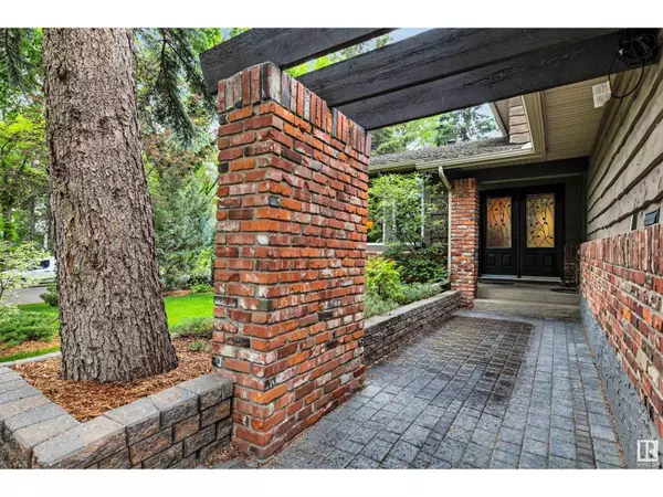 St. Albert, AB T8N2Y5,11 Berrymore Dr