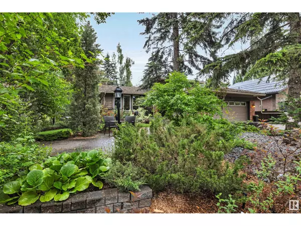 St. Albert, AB T8N2Y5,11 Berrymore Dr