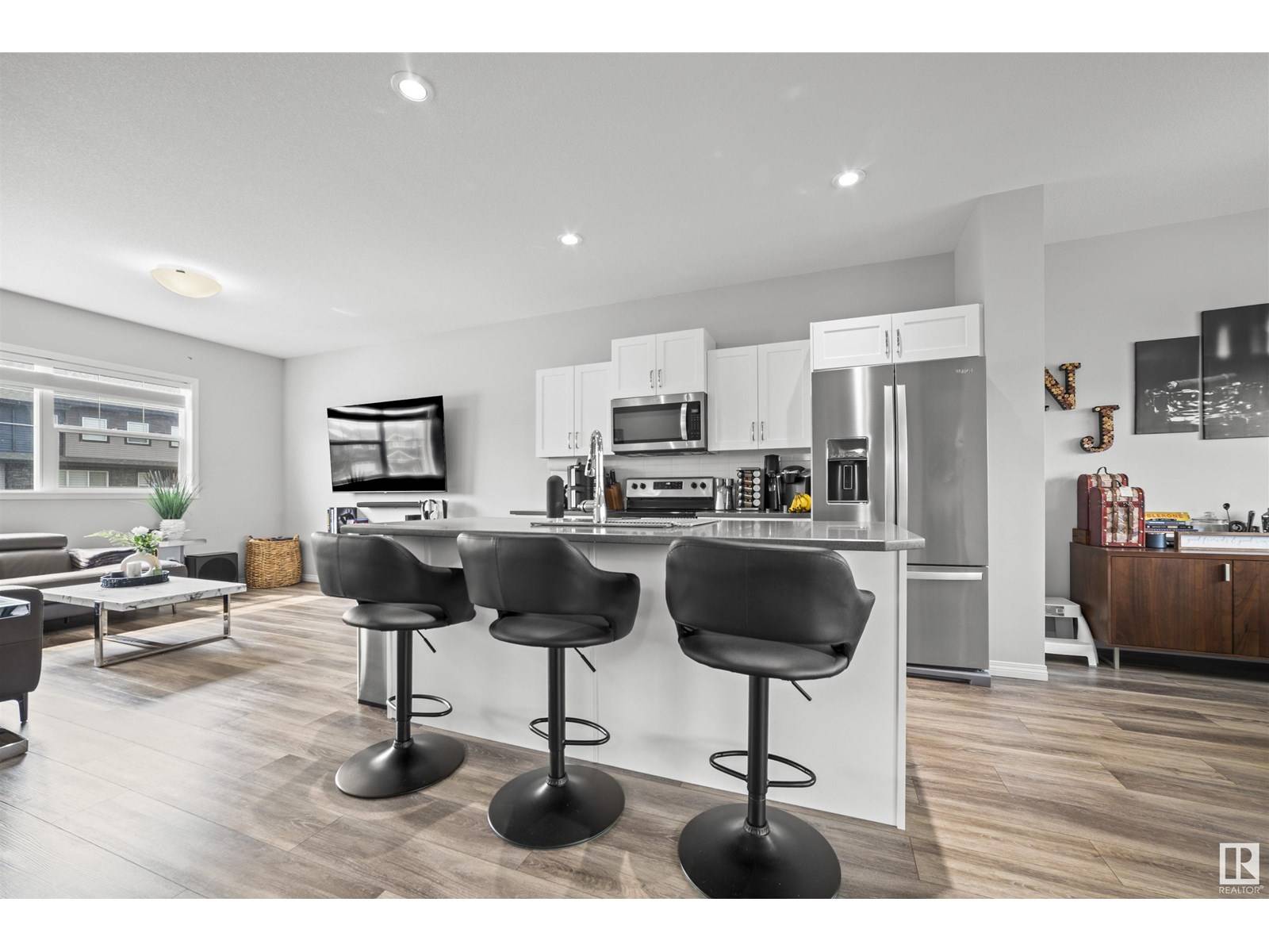 Edmonton, AB T6W4J8,1508 157 ST SW