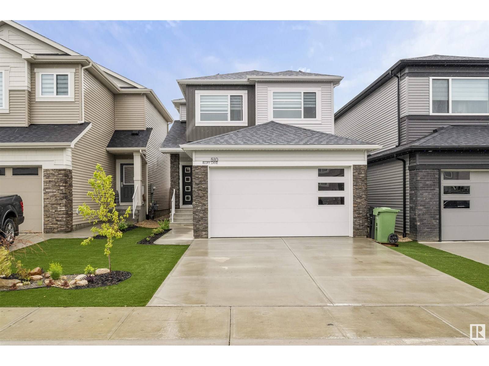 510 BLUFF LN, Leduc, AB T9E1M8
