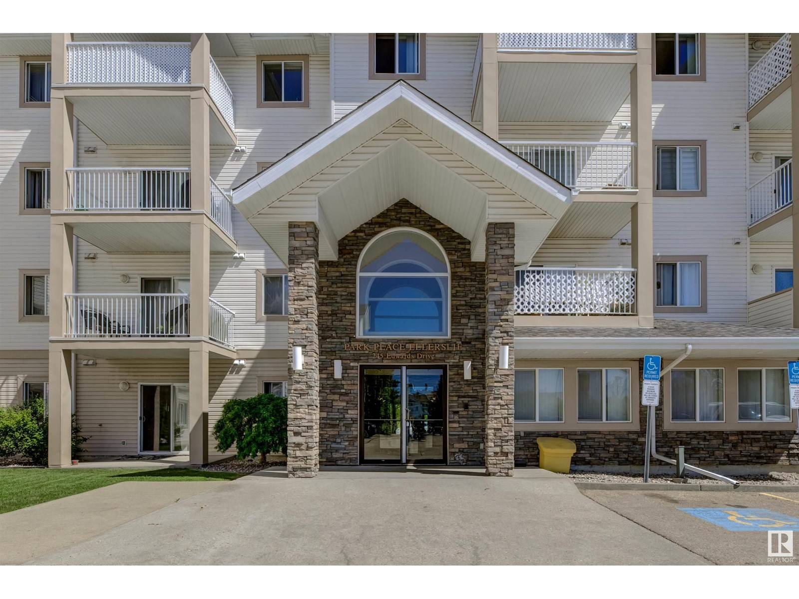 #211 245 EDWARDS DR SW SW, Edmonton, AB T6X1J9