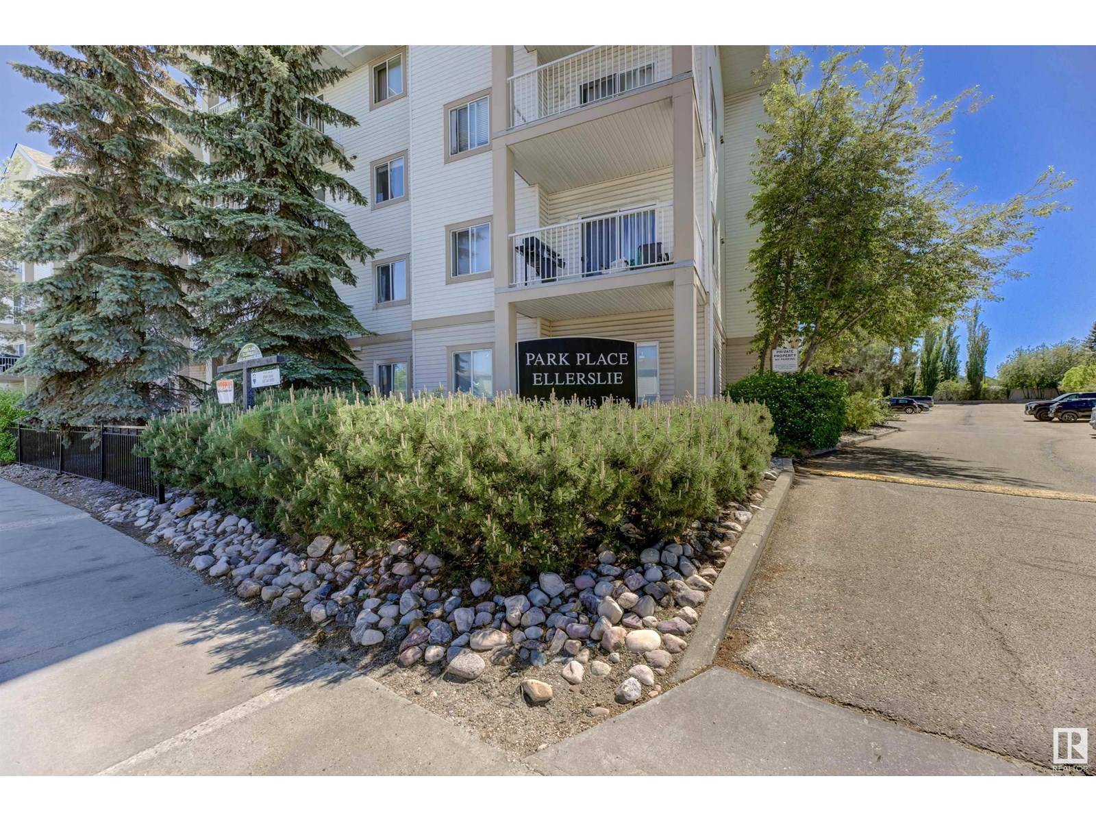 Edmonton, AB T6X1J9,#211 245 EDWARDS DR SW SW