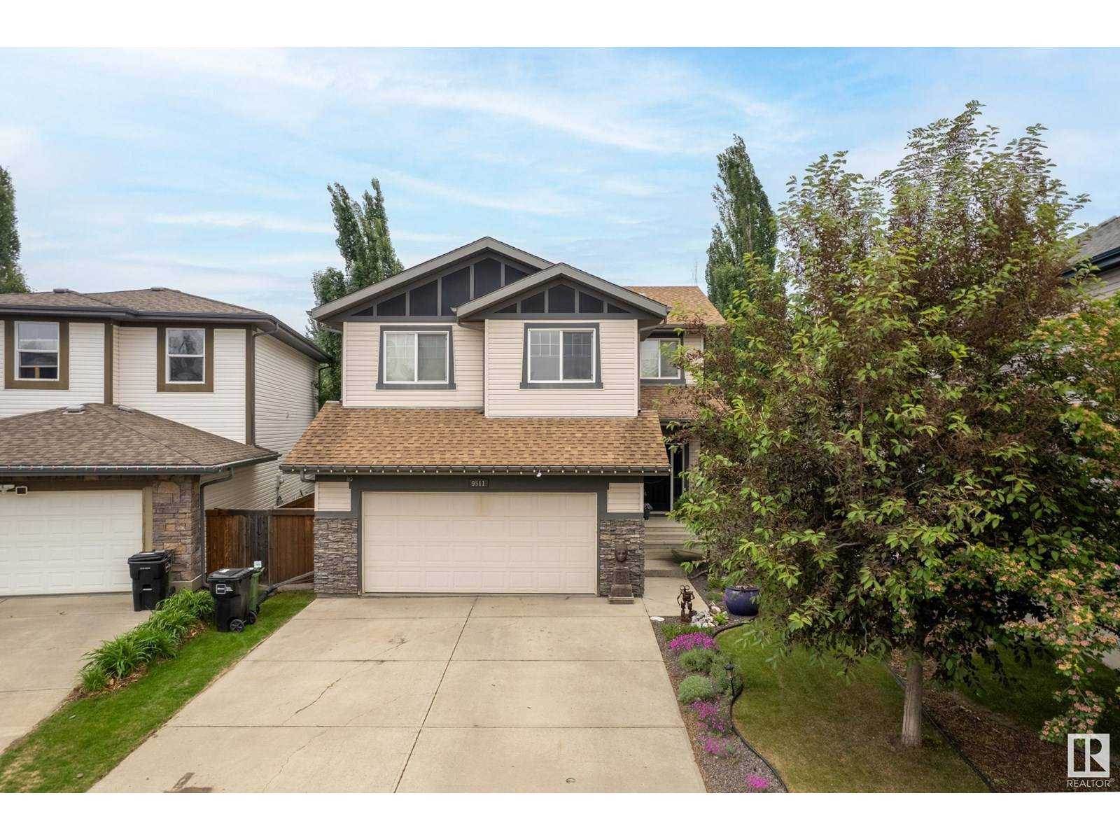 Edmonton, AB T5T1N2,9511 220 ST NW