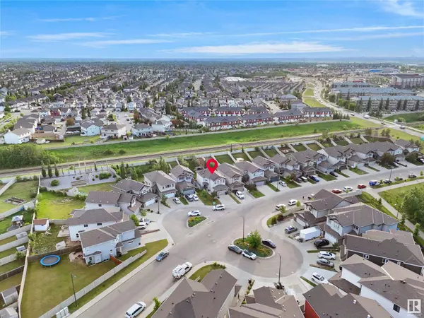 Edmonton, AB T6T0S1,3756 8 ST NW