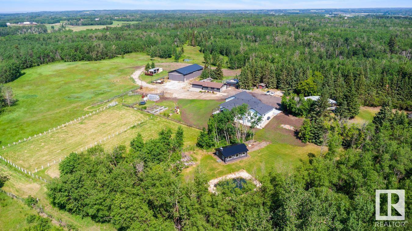 Rural Strathcona County, AB T8G2C4,53040 RGE ROAD 213