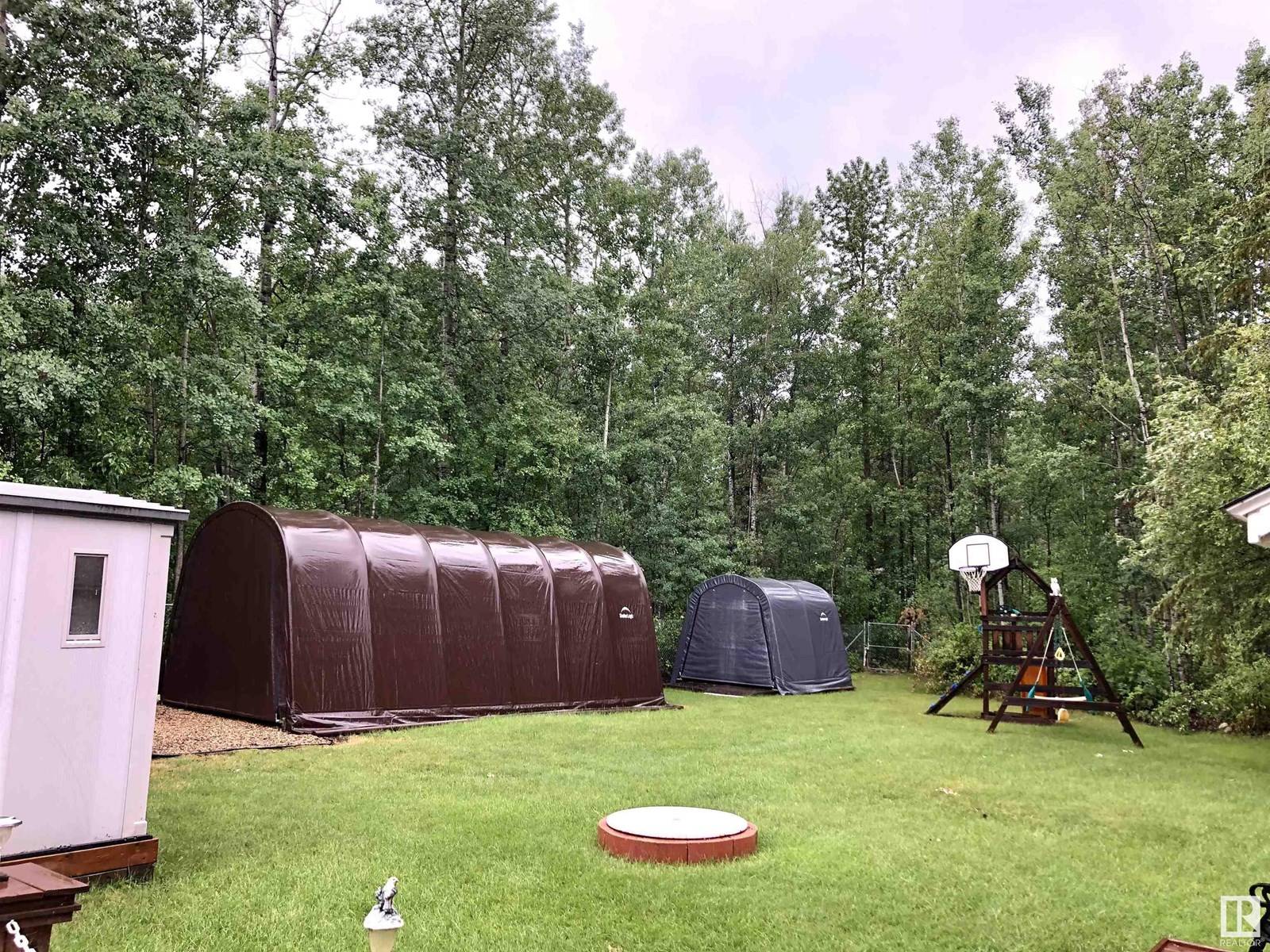 Rural Lac Ste. Anne County, AB T0E1V0,5084 4 ST