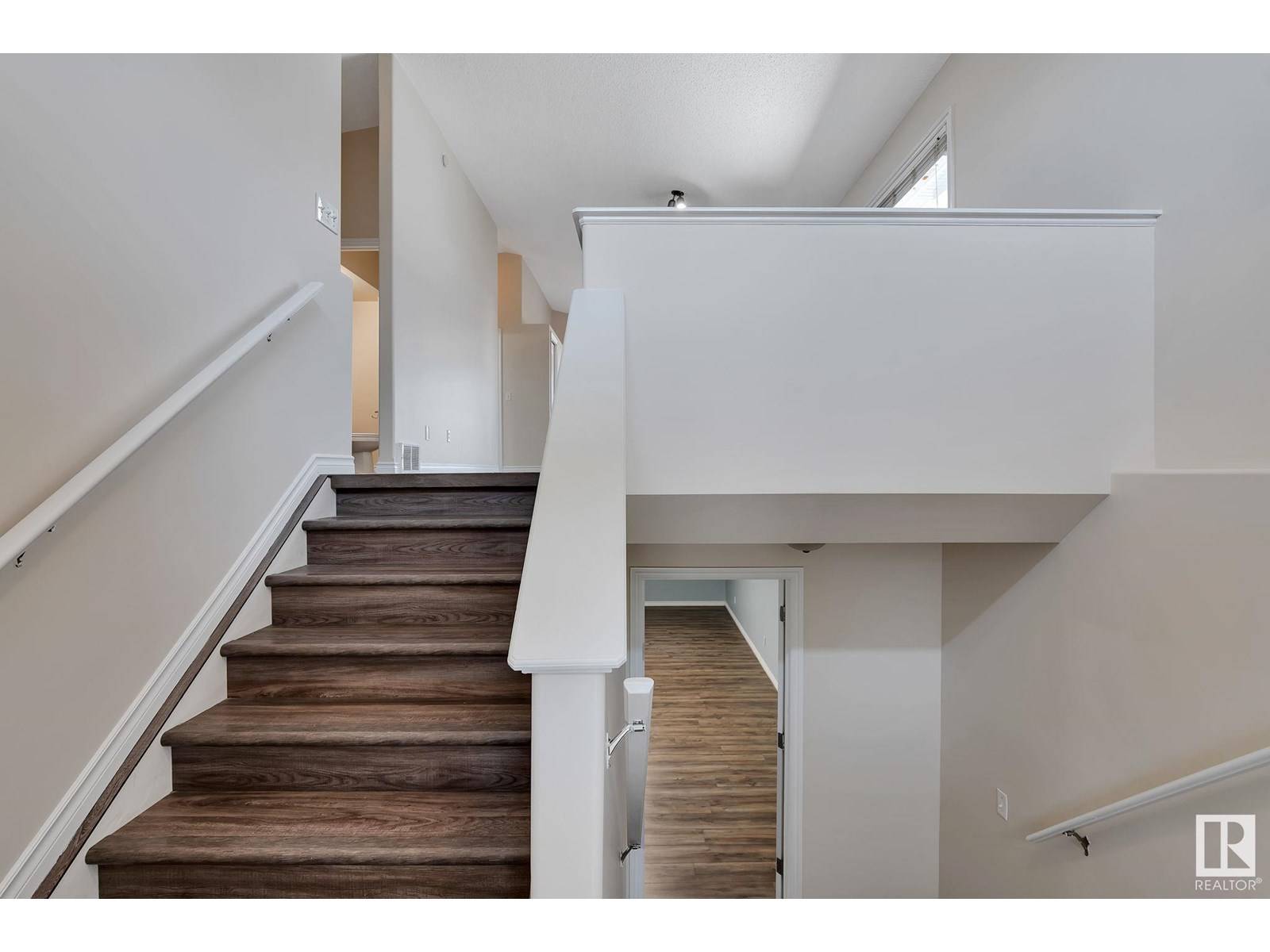 Edmonton, AB T6T1Y2,2024 35A AV NW