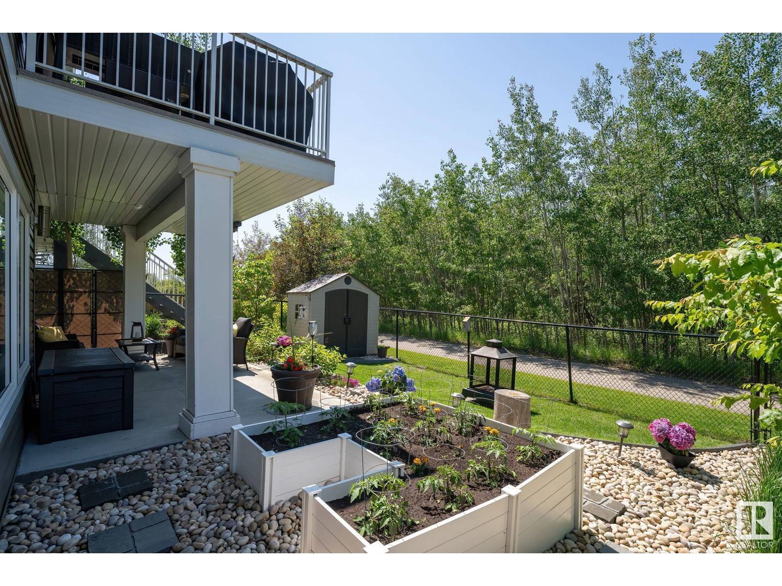 Edmonton, AB T5S0N2,1778 TANAGER CL NW