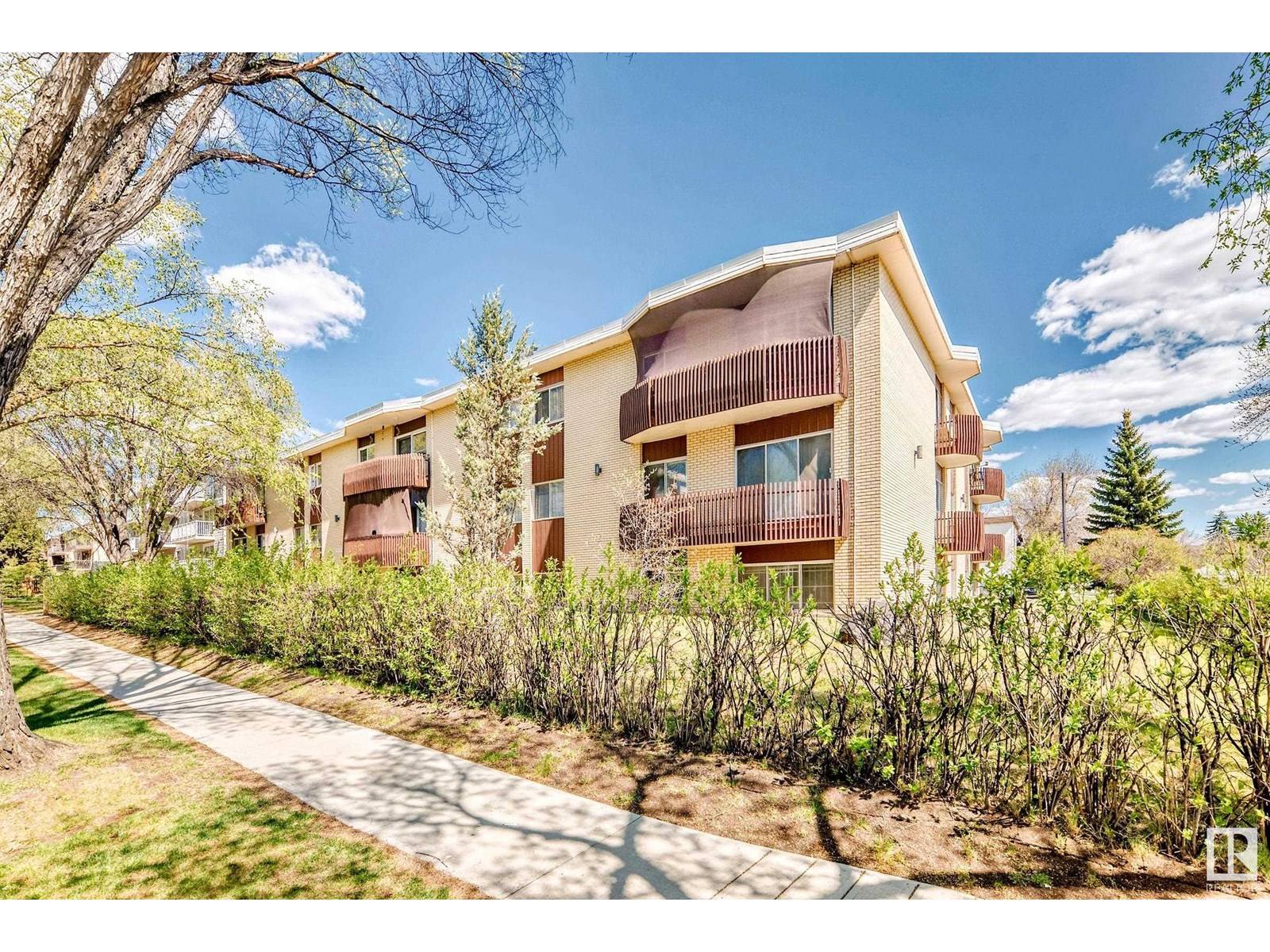 #207 11907 81 ST NW, Edmonton, AB T5B2S7