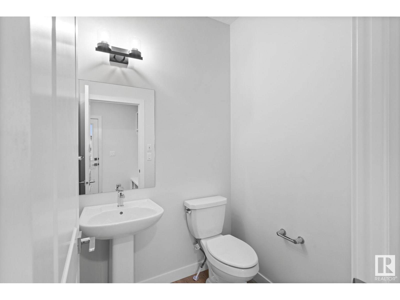 Spruce Grove, AB T7X4B7,21 ETON LI