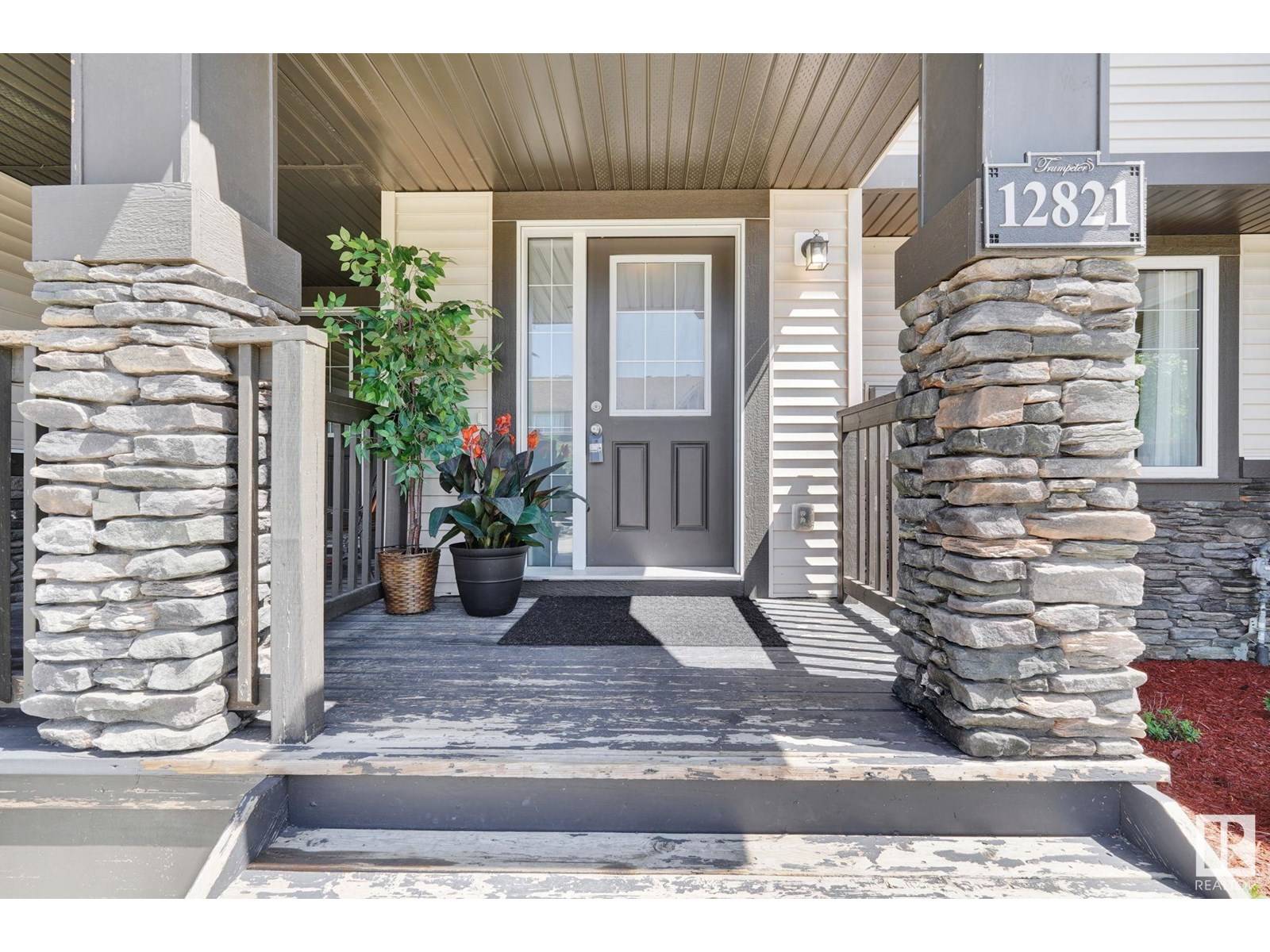 Edmonton, AB T5S0M6,12821 203A ST NW