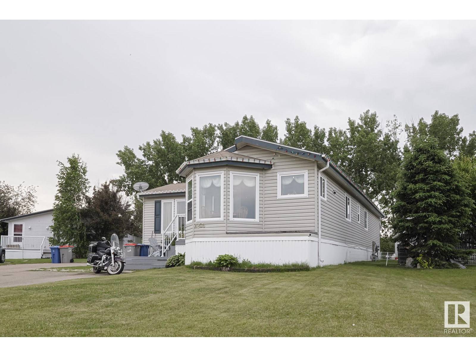 Rural Parkland County, AB T7X4K4,1206 53222 RR 272
