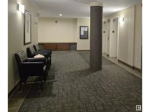 Edmonton, AB T5Y3E8,##2-105 4245 139 AV NW NW