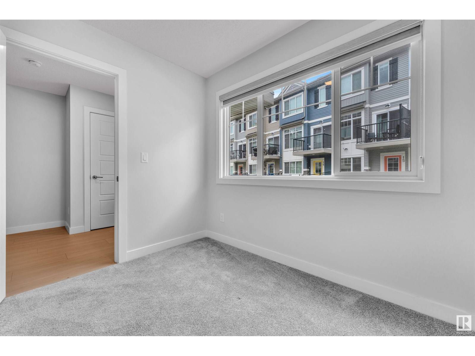 Edmonton, AB T6W3L5,#10 6214 CARTMELL CO SW