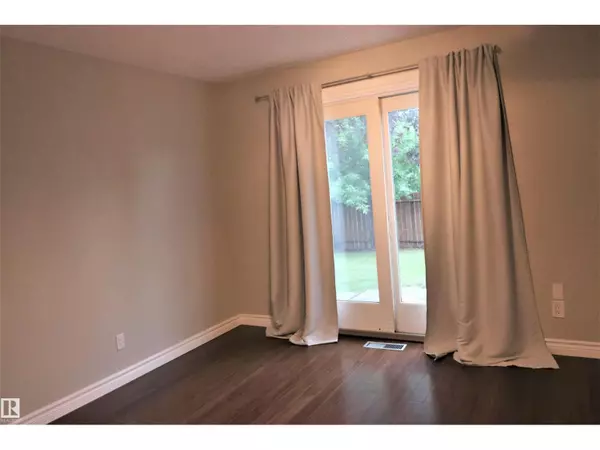 Beaumont, AB T4X1C6,4317 54 ST