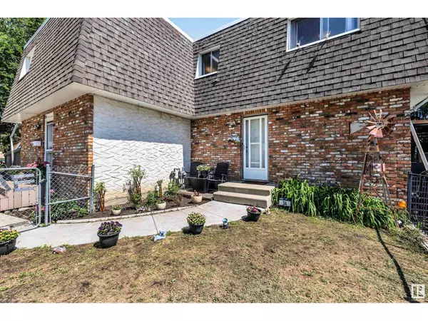 St. Albert, AB T8N1X7,3A Burnham AV