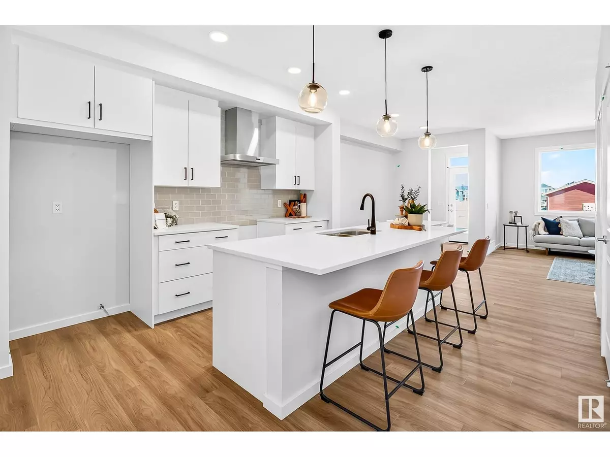 Leduc, AB T9E1N8,724 Southfork DR