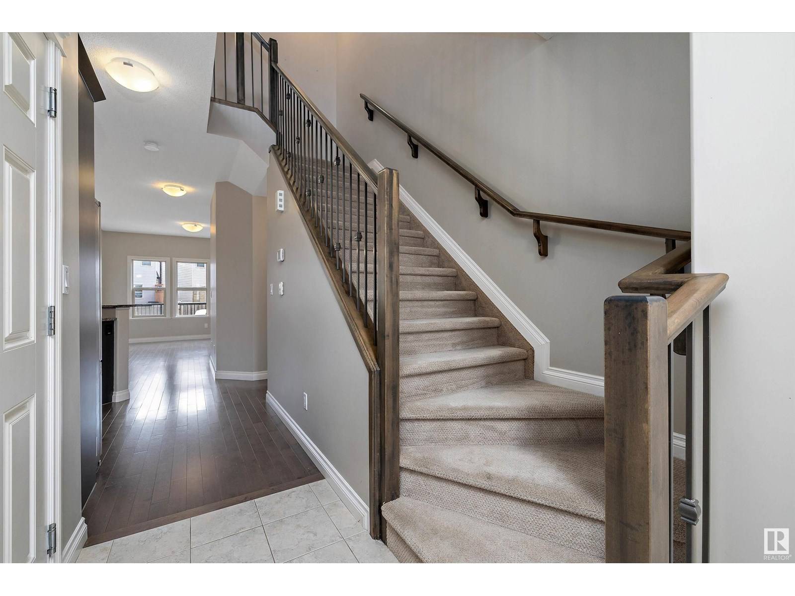 Spruce Grove, AB T7X0M5,128 GILMORE WY