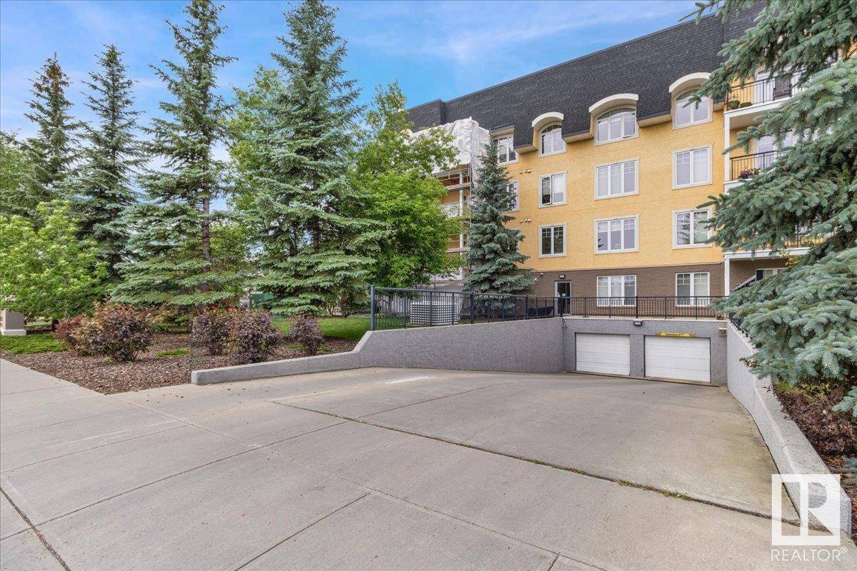 Edmonton, AB T5P0N3,#417 9820 165 ST NW